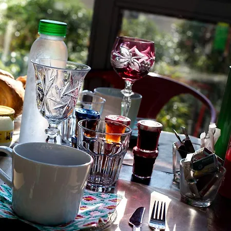 فندق مبيت وإفطار بي آند بي دو روك فليوري