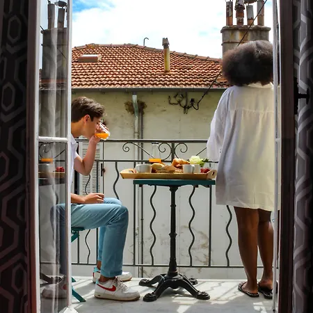 بي آند بي دو روك فليوري فندق مبيت وإفطار 3*