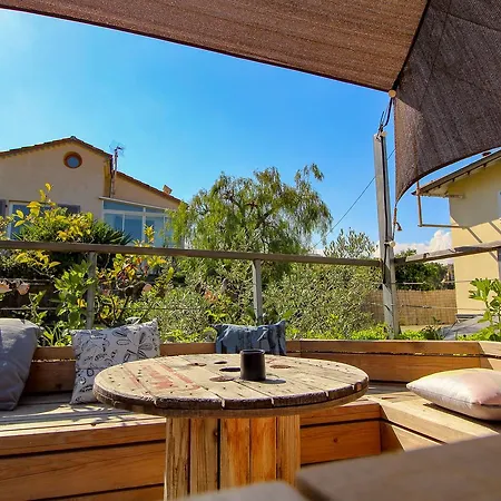 Bed & Breakfast Du Roc Fleuri