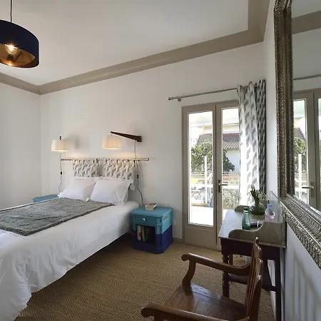 Bed & Breakfast Du Roc Fleuri 2*