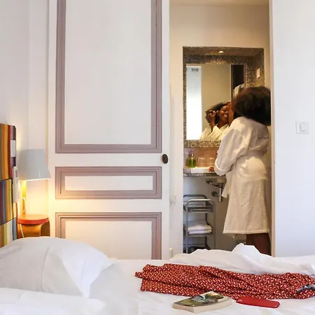 Bed & Breakfast Du Roc Fleuri Cannes