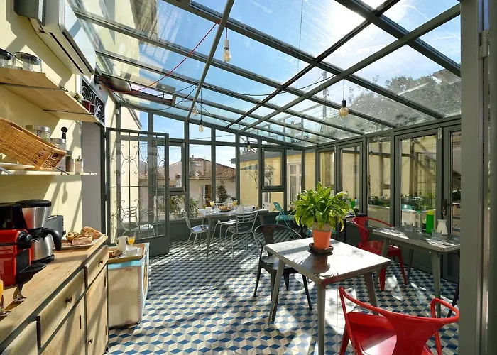 Du Roc Fleuri Bed and breakfast