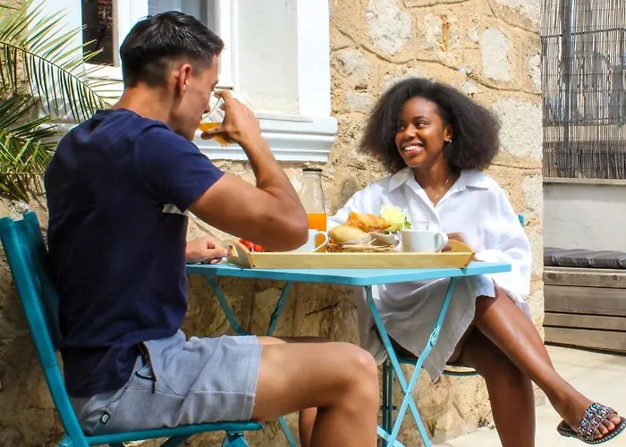 Bed and breakfast Du Roc Fleuri Cannes