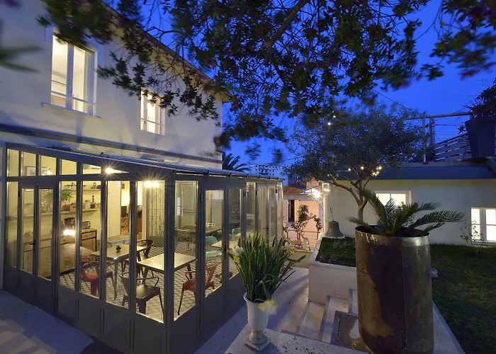 Bed and breakfast Du Roc Fleuri 3*