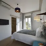 Bed & Breakfast Du Roc Fleuri 3*